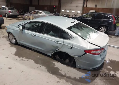 2014 Ford Fusion Hybrid Se from USA, damaged, VIN 3FA6P0LU0ER147808